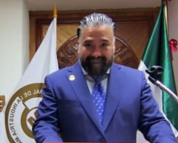 Lic. Víctor Eduardo Murakami Olveda, entonces presidente nacional de CANAINMA